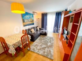 Lloguer apartament, 51 m², prop de bus i tren