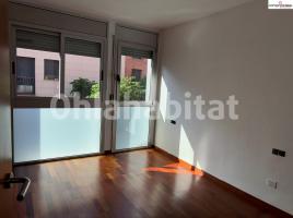 Pis, 112 m², prop de bus i tren, seminou