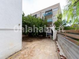 Houses (detached house), 202 m², near bus and train, Montsià de Mar