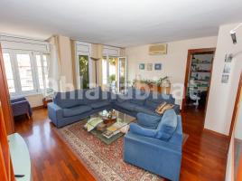 Pis, 180 m², prop de bus i tren, Centro