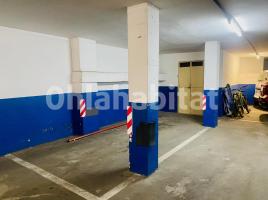 Parking, 20 m², Calle Santiago Russinyol