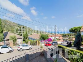 Casa (chalet / torre), 281 m², Calle dels Xops