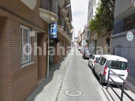 Louer , 12 m², Calle MARINA