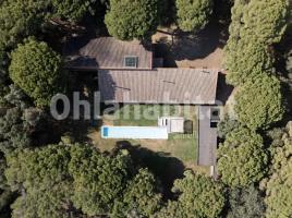 Casa (chalet / torre), 858 m²