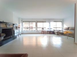 For rent duplex, 115 m², almost new, Calle del Canal