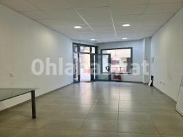 For rent business premises, 30 m², almost new