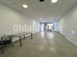 For rent business premises, 30 m², almost new