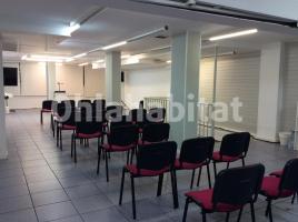 Business premises, 180 m², Avenida Josep Tarradellas