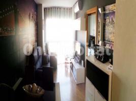 Duplex, 104 m², near bus and train, almost new