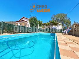 Houses (detached house), 110 m², near bus and train, Carretera LV-9047, 153