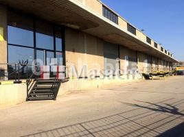 For rent industrial, 5250 m², Carles Buigas