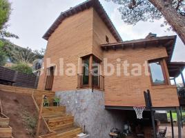 Houses (detached house), 240 m², almost new, Zona