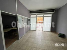 Business premises, 76 m², Zona