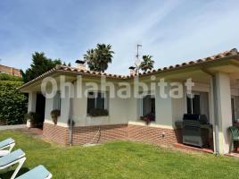 Alquiler Casa (chalet / torre), 335 m²