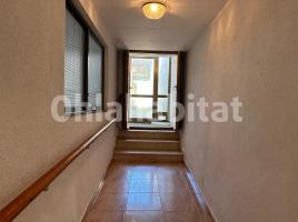 Houses (terraced house), 192 m², near bus and train, Calle Santa Oliva