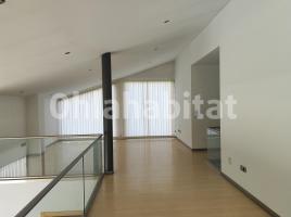 Houses (villa / tower), 500 m², almost new, Calle del Trencalòs