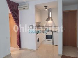 Apartament, 61 m²