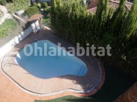 Houses (villa / tower), 273 m²