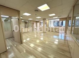 Office, 211 m², VILADOMAT