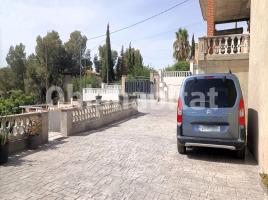 Houses (villa / tower), 125 m², Barriada can castellvi