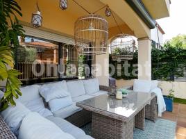 Houses (terraced house), 262 m², Zona