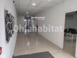 For rent business premises, 359 m², Zona