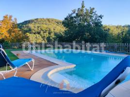 Houses (villa / tower), 234 m², almost new, Calle del Segrell