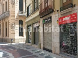 For rent business premises, 255 m², Calle de Peralada, 28