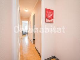 Houses (terraced house), 463 m², near bus and train