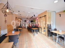 Alquiler local comercial, 65 m², cerca de bus y tren