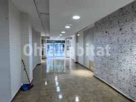 For rent otro, 133 m², near bus and train, Avenida de Catalunya, 81