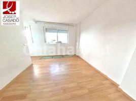 Duplex, 96 m², almost new, Calle de l'Auvina