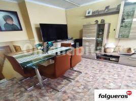 Piso, 85 m², cerca de bus y tren