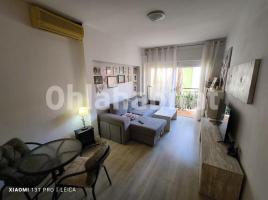 Piso, 47 m², cerca de bus y tren