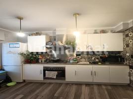 Piso, 64 m², Avenida LLoreda