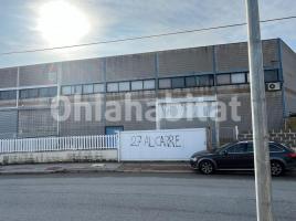 Industrial, 817 m², Calle Can Roca, 182