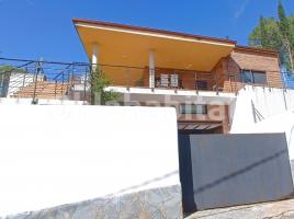 Casa (chalet / torre), 290 m², seminuevo