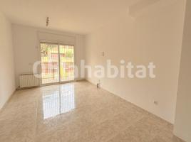 Casa (chalet / torre), 130 m², seminuevo, Calle carrer gaudi