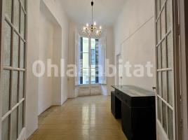 Piso, 139 m², cerca de bus y tren