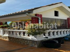 Casa (chalet / torre), 168 m², seminuevo, Calle Carrer Bruc