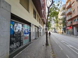 For rent business premises, 219 m², almost new, Calle de Santa Eugènia, 21