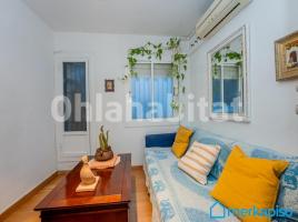 Flat, 48 m², near bus and train