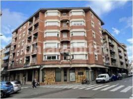 Lloguer local comercial, 135 m²