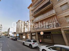 Piso, 76 m², cerca de bus y tren