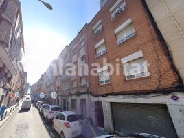 Piso, 54 m², cerca de bus y tren