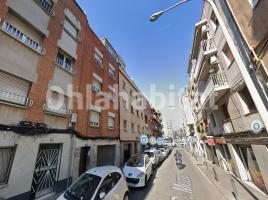 Piso, 54 m², cerca de bus y tren