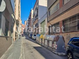 Pis, 101 m², prop de bus i tren, Centro