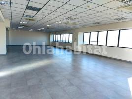 For rent office, 240 m², La Canaleta