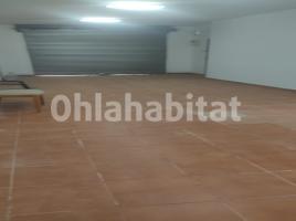 Local comercial, 81 m², Residencial