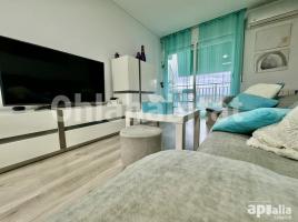 Piso, 73 m², cerca de bus y tren, CENTRO